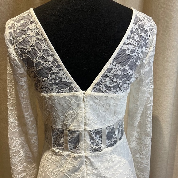 Guess White Lace Long Sleeve Bodycon Dress Size L - Picture 10 of 16